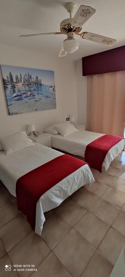 Castle Harbour 425 Apartment Los Cristianos  Exterior photo